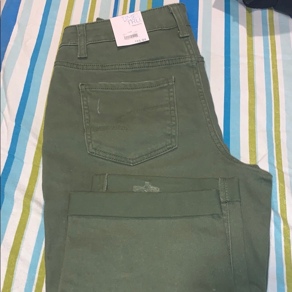Woman’s capris
